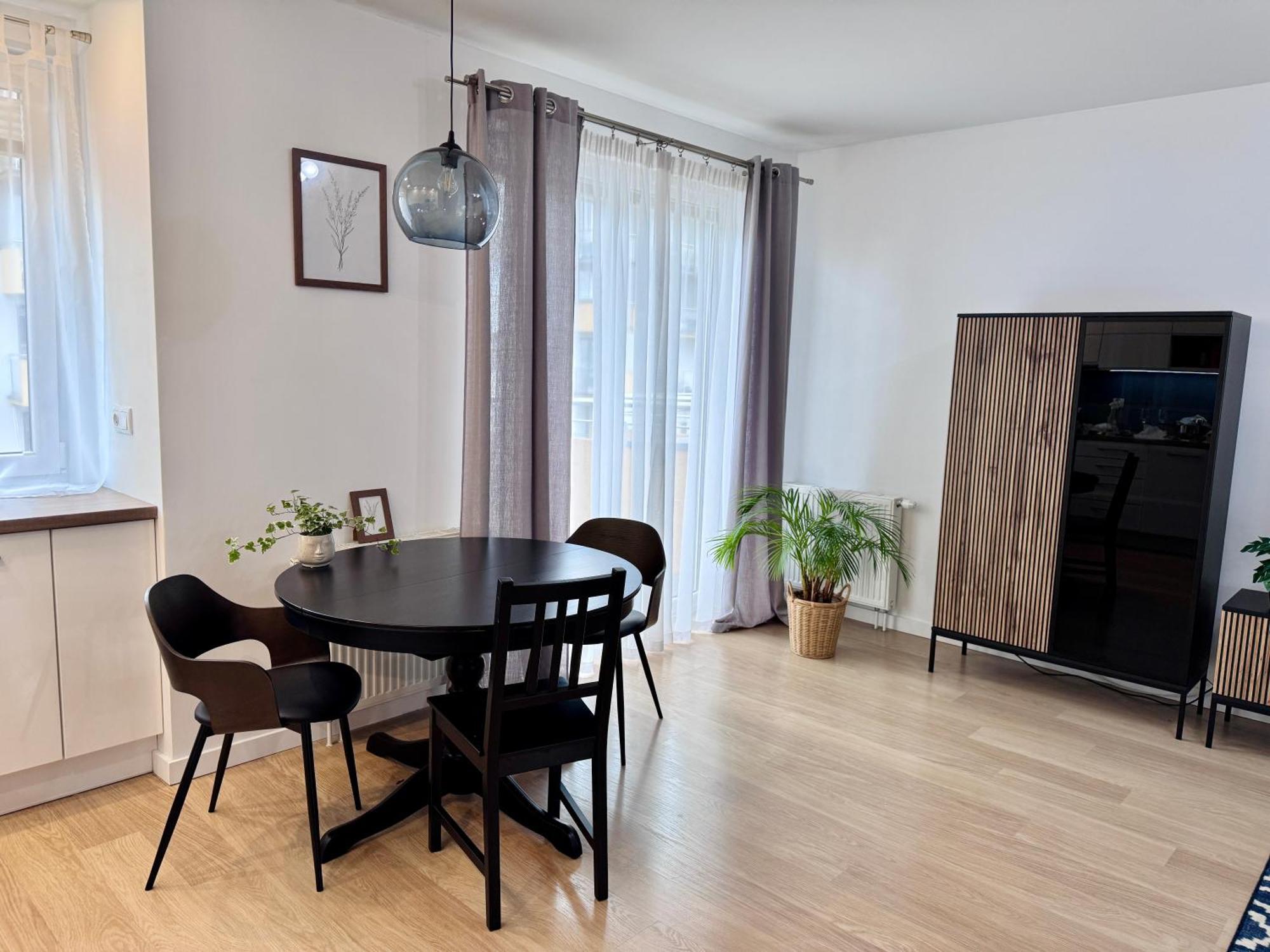 C- Home4U - Apartment With A City View Close To Aquapark, Parking In Secured Area クラクフ エクステリア 写真
