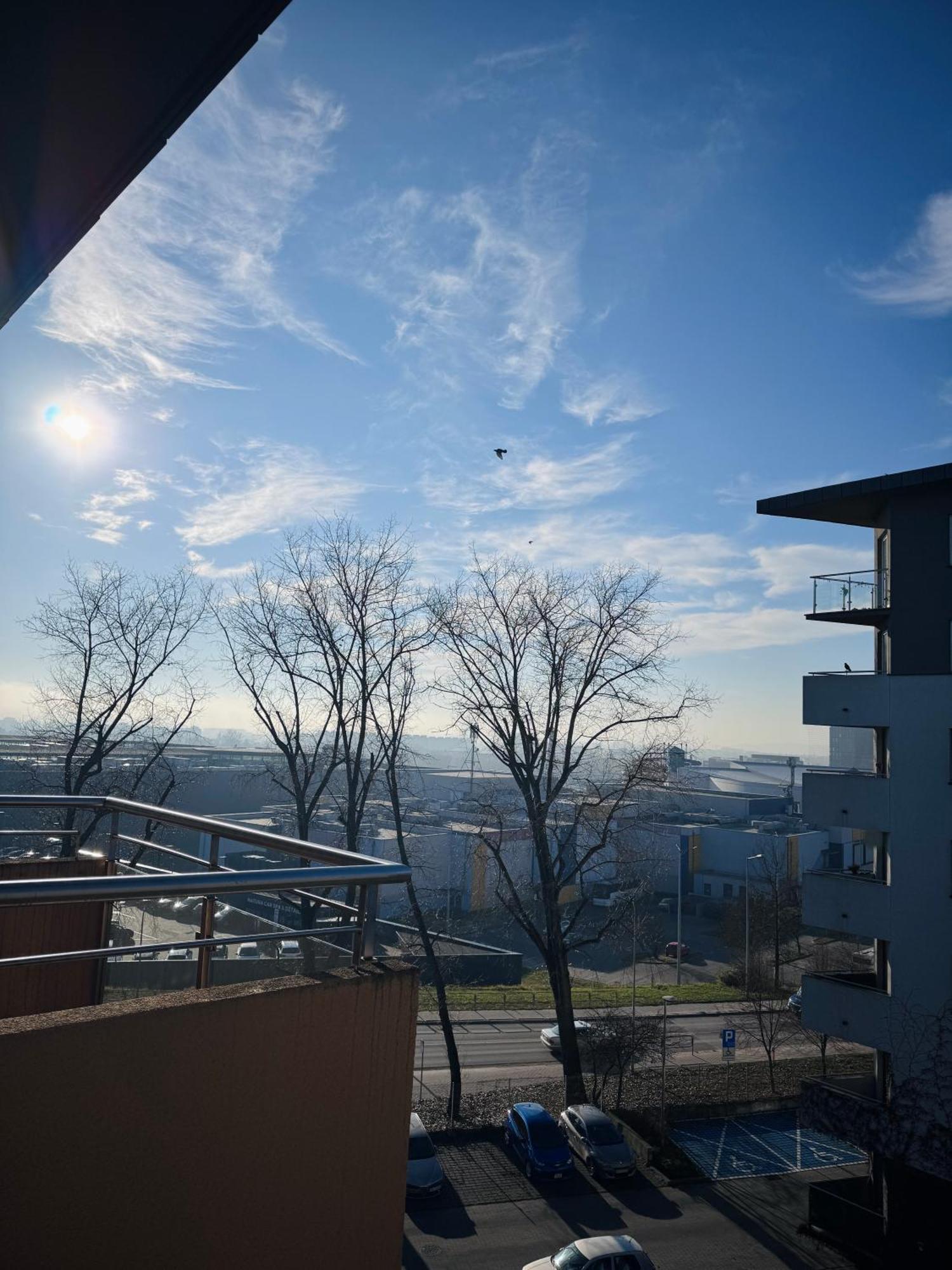C- Home4U - Apartment With A City View Close To Aquapark, Parking In Secured Area クラクフ エクステリア 写真