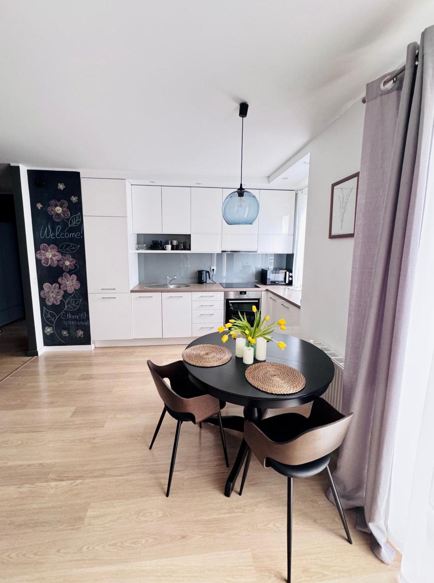C- Home4U - Apartment With A City View Close To Aquapark, Parking In Secured Area クラクフ エクステリア 写真
